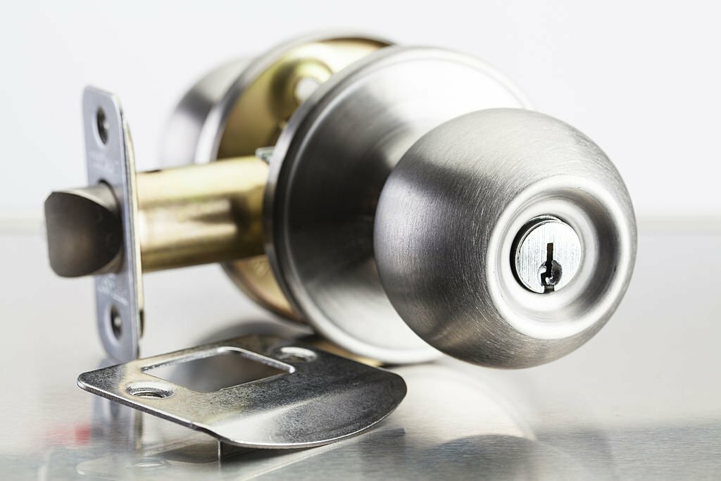 Door knob and parts used by a locksmith